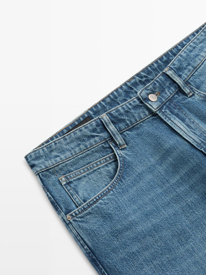 JEANS TAPERED FIT
