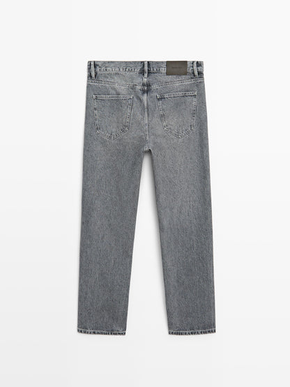 JEANS STRAIGHT FIT