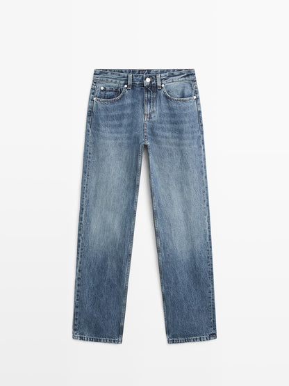 JEANS STRAIGHT FIT TIRO MEDIO