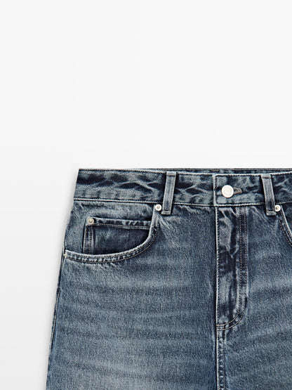 JEANS RELAXED BARREL TIRO ALTO