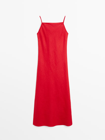 VESTIDO MIDI ESCOTE RECTO LINO