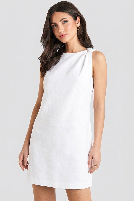 VESTIDO MINI DETALLE TIRANTE NUDO